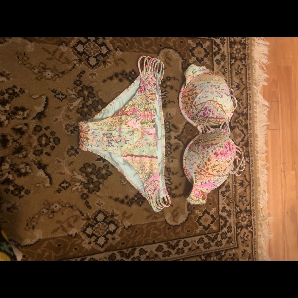 Victoria secret size small